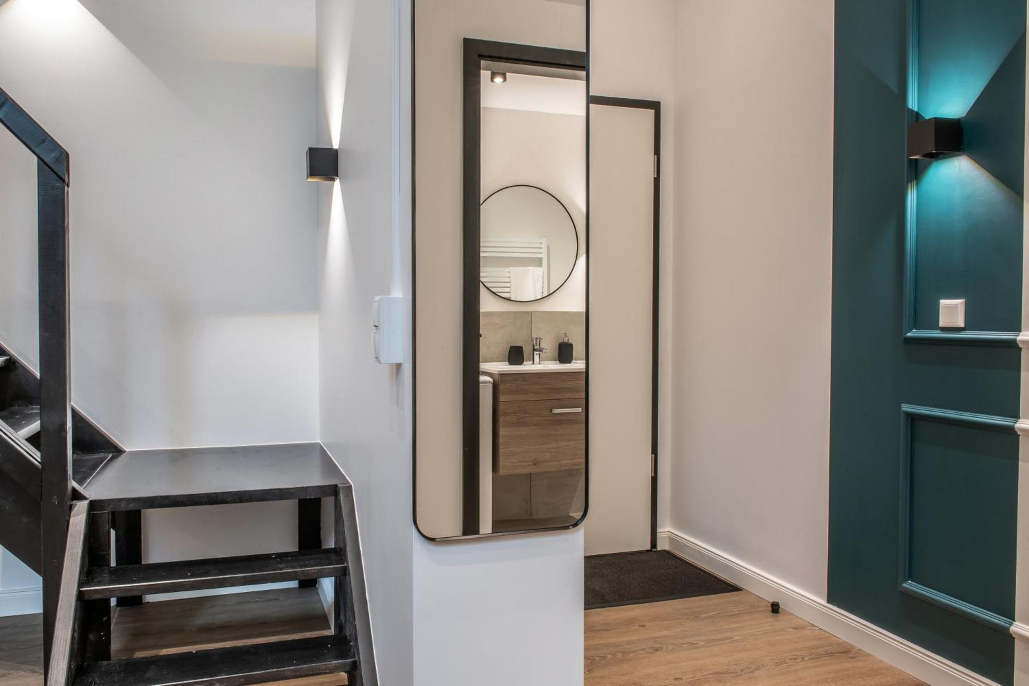 Apartment Oran 4 *